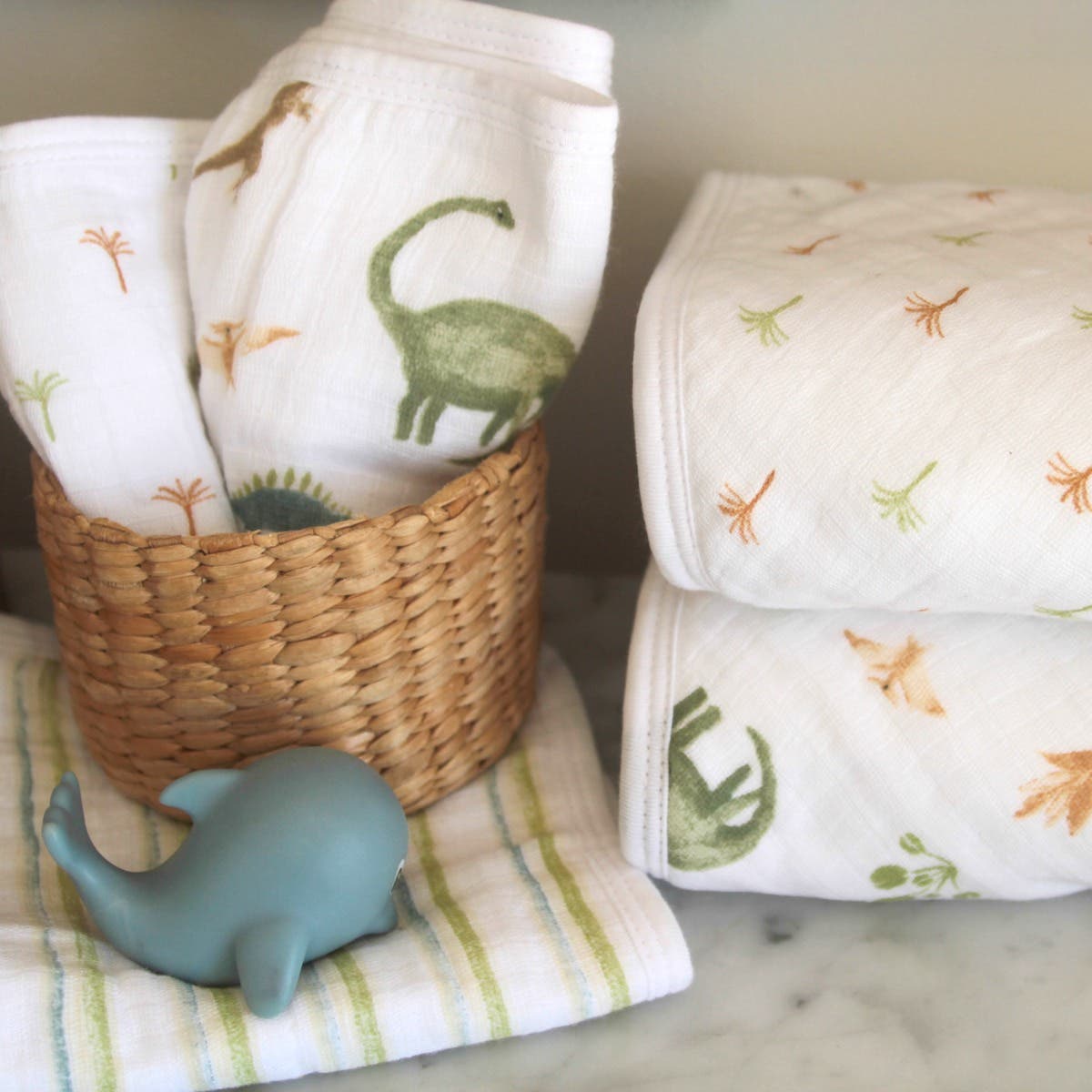 essentials cotton muslin hooded towels 2 pack - Image 4